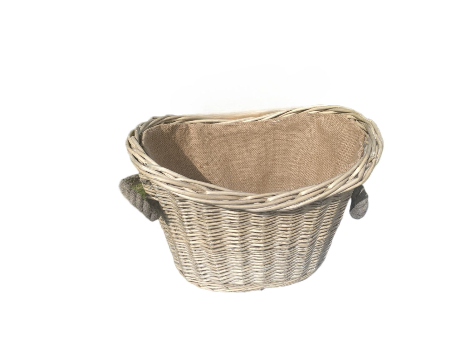 Natural Oval Willow Hessian lined basket in 3 sizes