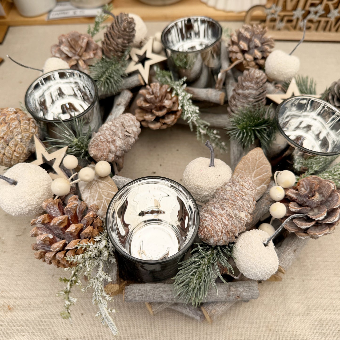 Rustic White Berry Table Decoration